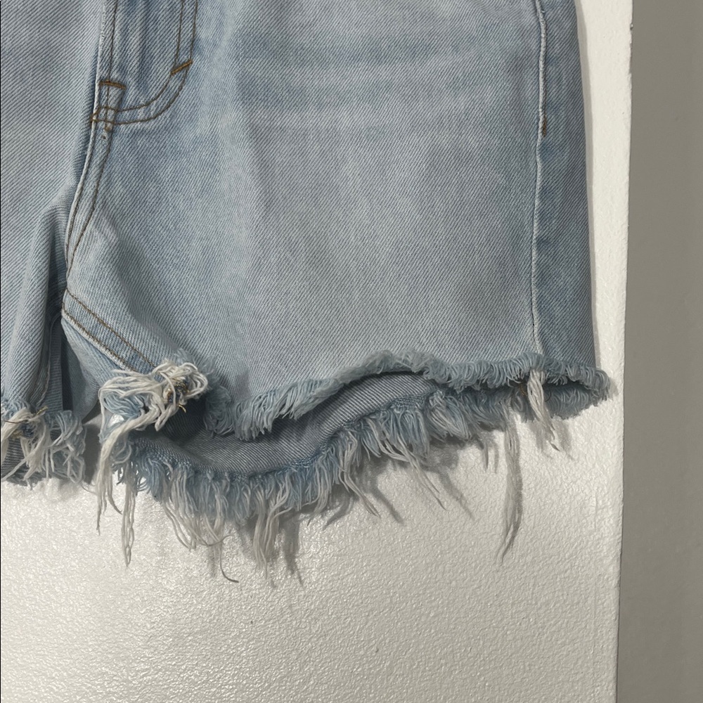 Lucky Brand Light Blue Frayed Jean Shorts - Picture 4 of 10